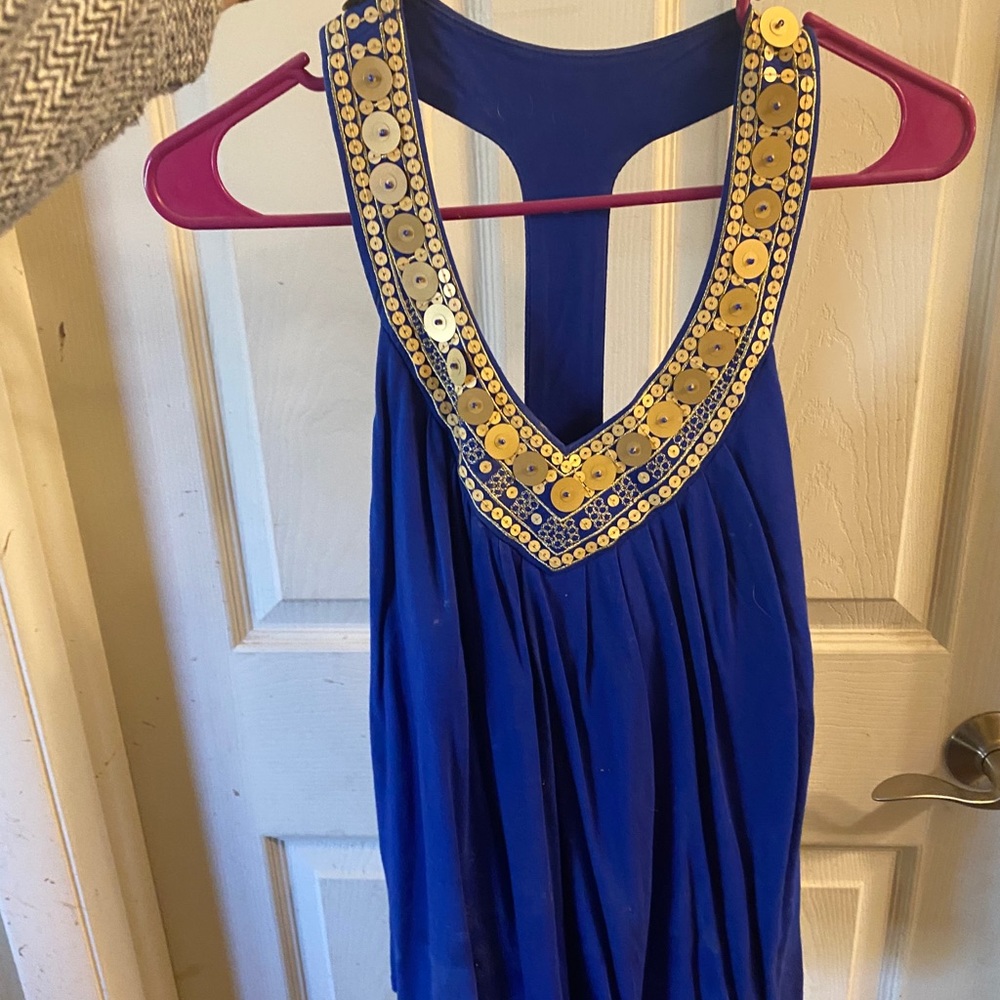 Tank top with gold neckline